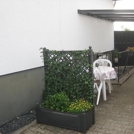 Main-Kinzig Gästewohnung Hasselroth Exterior foto